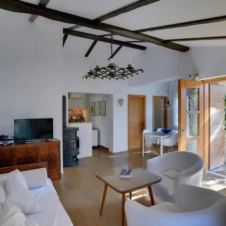 Mala Holiday home